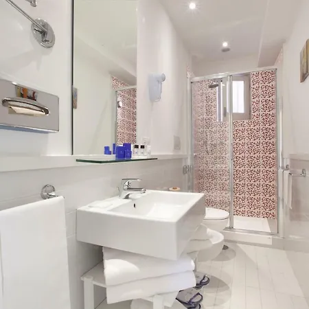 Hotel Boutique Regina 4*