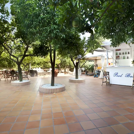 Boutique Regina Отель Сорренто