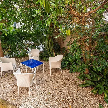 Boutique Regina מלון