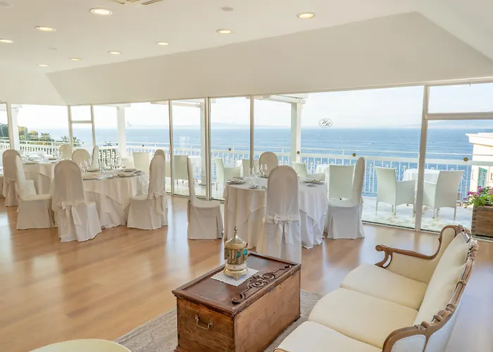 Boutique Regina Szálloda 4*