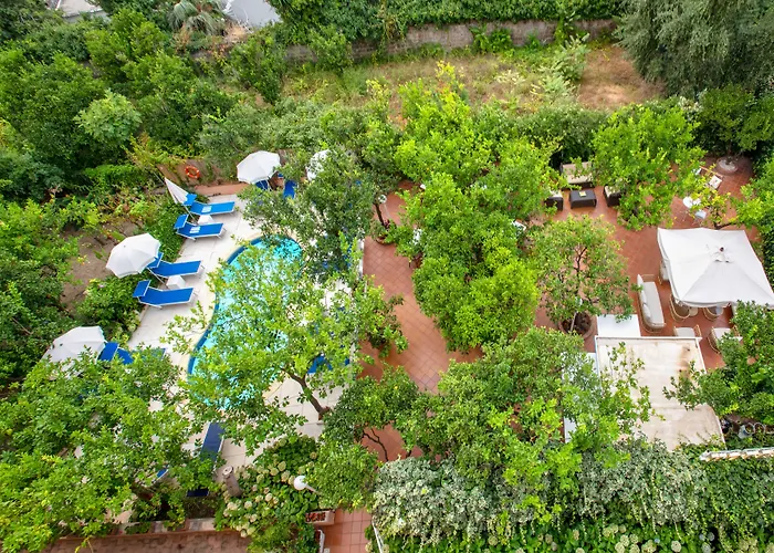 Boutique Regina Szálloda 4*