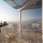 فندق Boutique Regina 4*