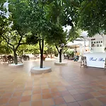 Boutique Regina Готель Сорренто