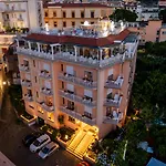 Boutique Regina Готель