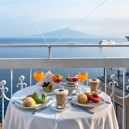 Hotel Boutique Regina Sorrento