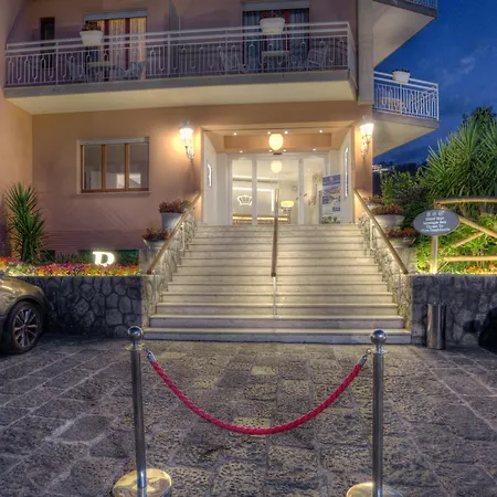 Boutique Regina 4*
