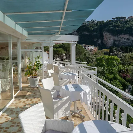 Boutique Regina 4*