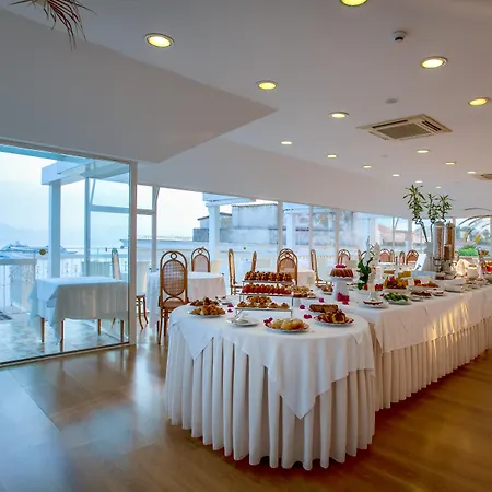 Boutique Regina Sorrento