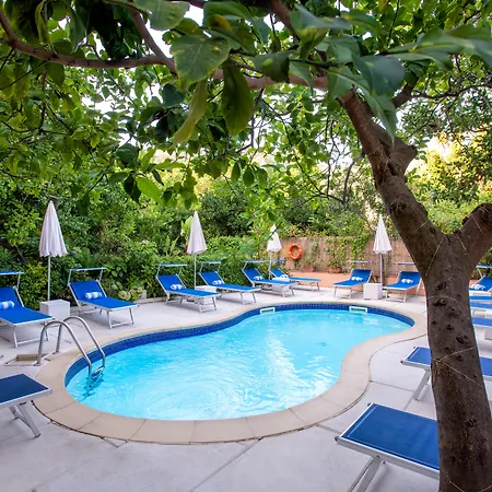 Boutique Regina Hotel